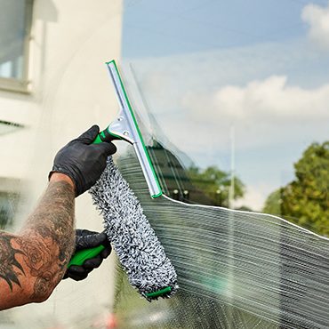 unger-glasreinigung-fensterwischer-einwascher_1