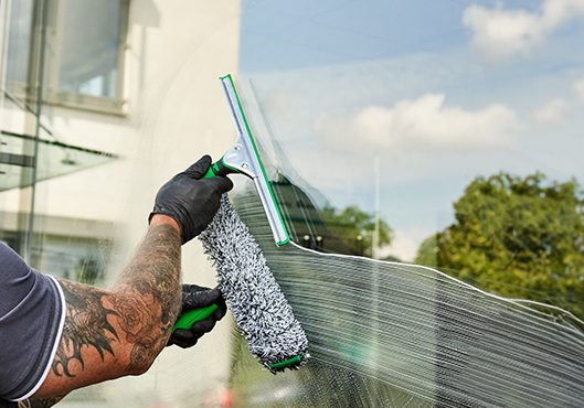 unger-glasreinigung-fensterwischer-einwascher_1